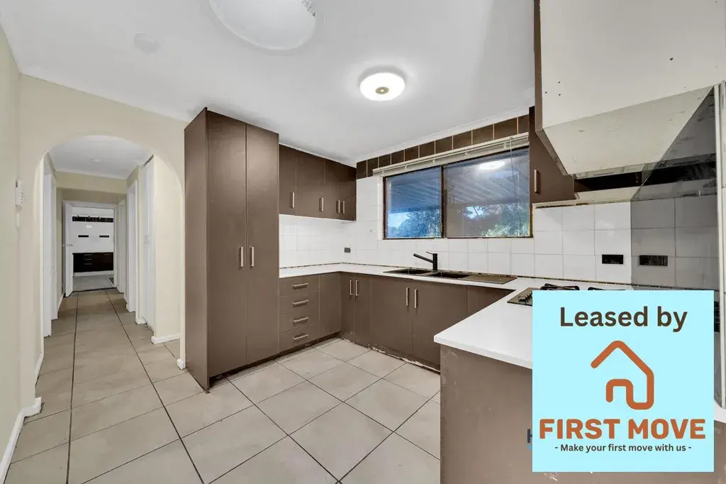 41 Yalumba Drive, Paralowie 5108 Modern kitchen with white tiles