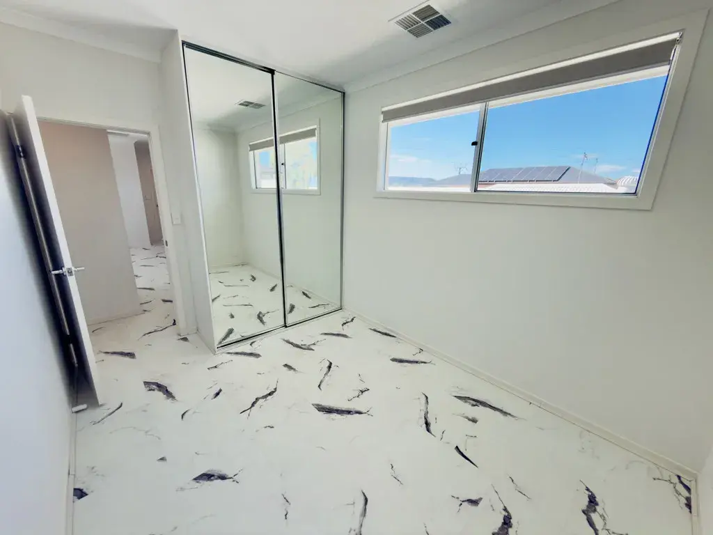 9 Gilles Crescent, Hillcrest, SA 5086 5