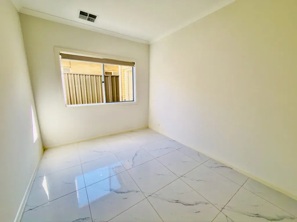 9 Gilles Crescent, Hillcrest, SA 5086 9