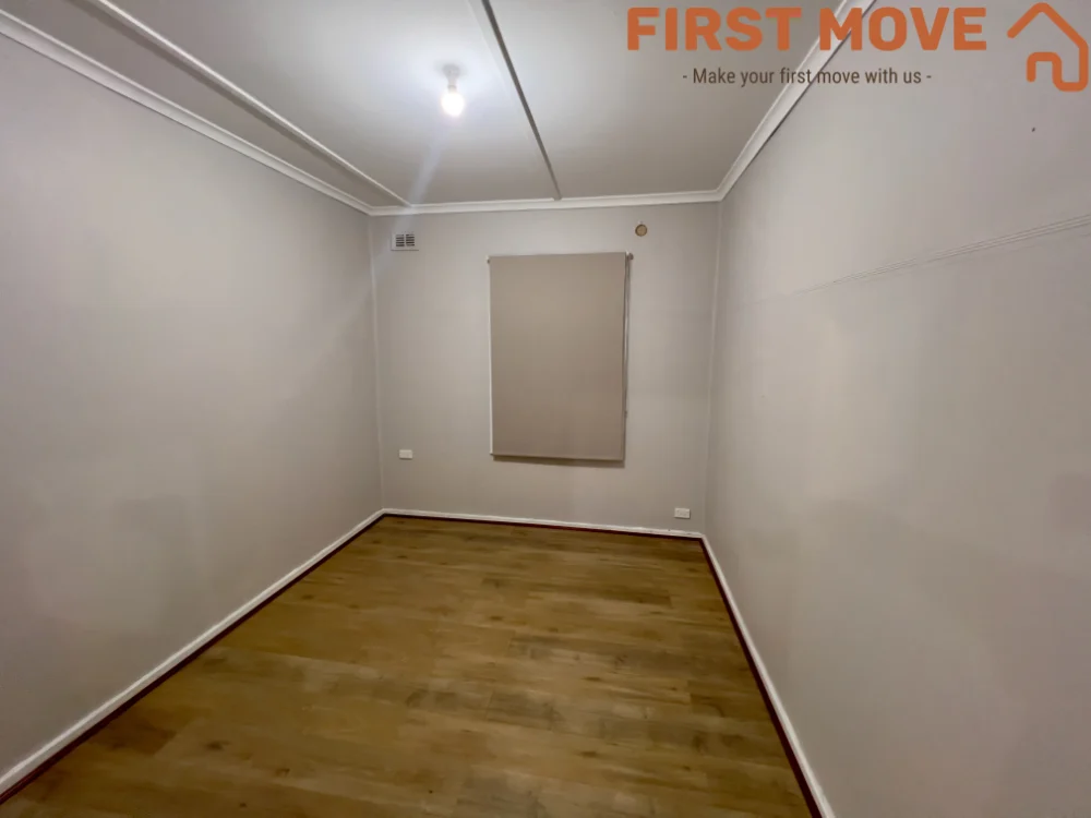 4 Preston Street, Blair Athol 5084 room3